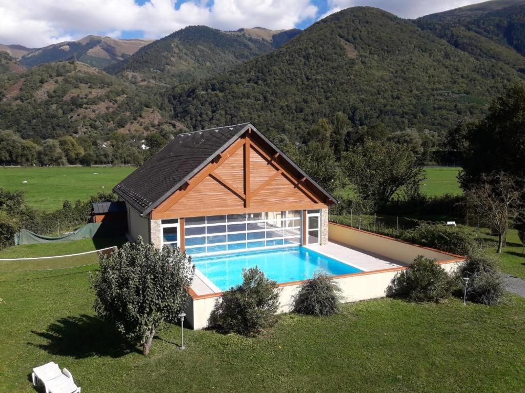 Appartamento Le Nid Douillet Du Pic D'Aran Bagnères-de-Luchon Esterno foto